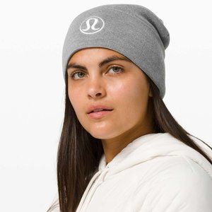 NWT Lululemon Warm Revelation Beanie Grey